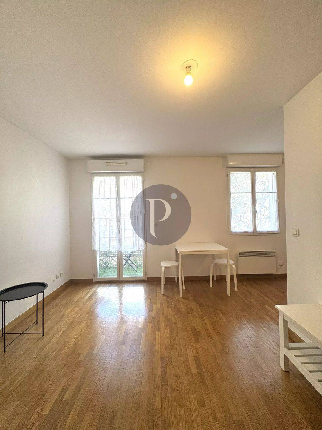 Appartement 2 pièces 34 m² · à Charenton-le-Pont · 33,8 m² · 1 090 €
