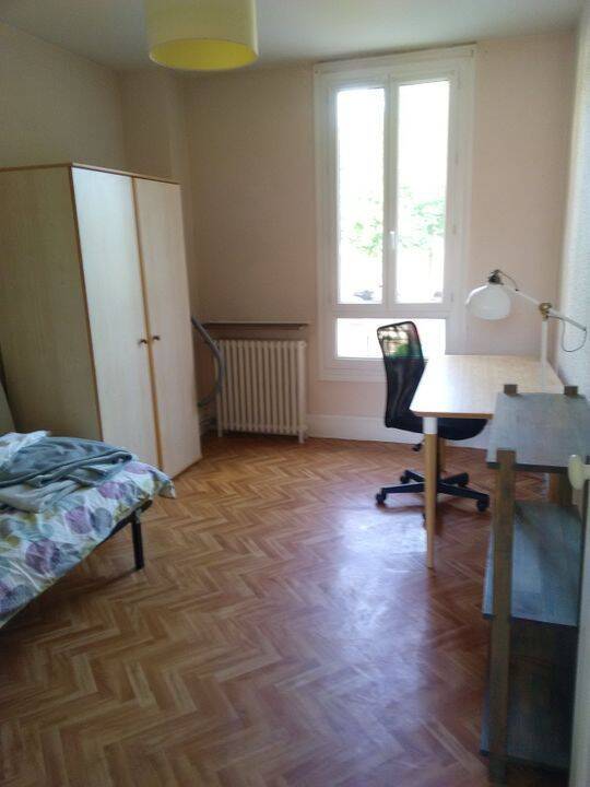 Appartement 1 pièce 25 m² · à Vichy · 25 m² · 370 €