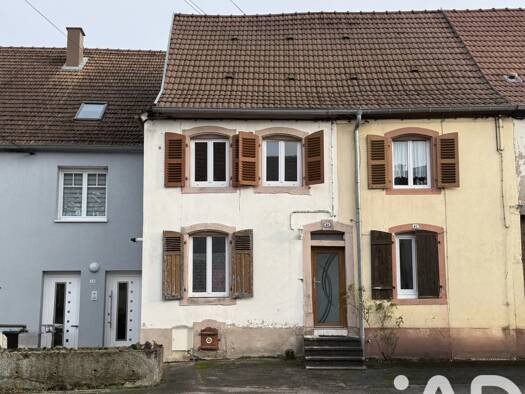 Maison à vendre 92 000 € 3 pièces 2 chambres 77 m² 88 m² de terrain Harskirchen 67260