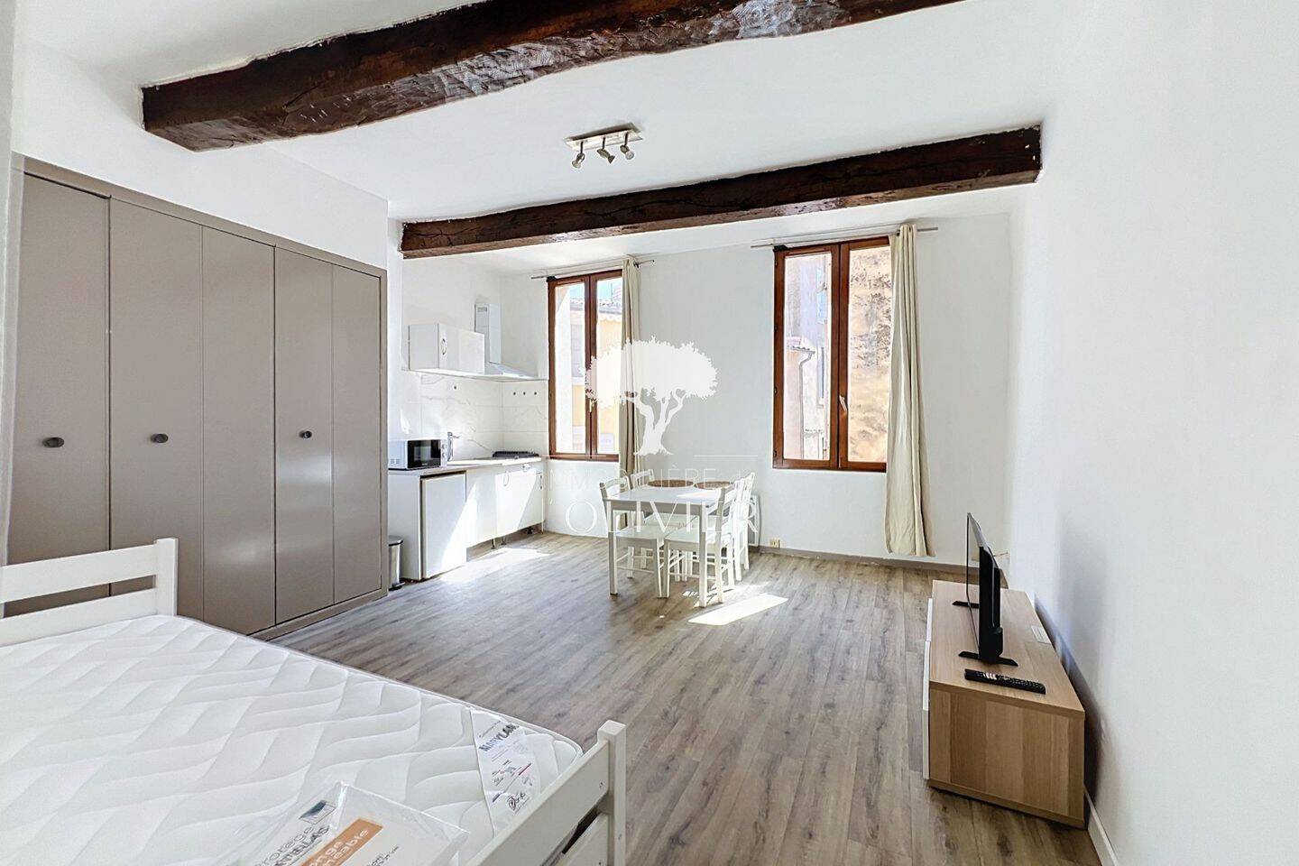 Appartement 1 pièce 26 m² · à Apt · 25,9 m² · 460 €