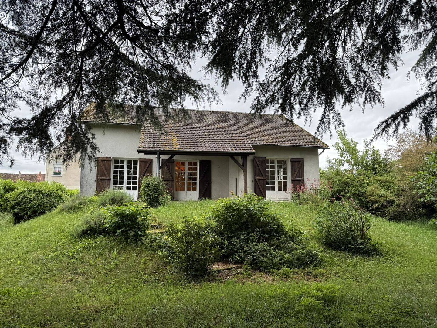 Maison 5 pièces 124 m² · à Descartes · 124 m² · 147 000 €
