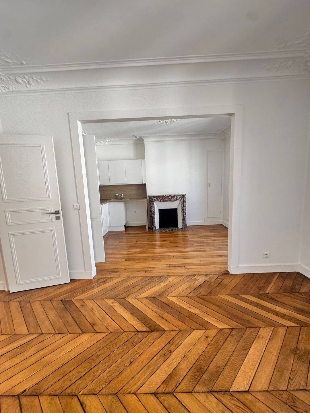 Appartement 2 pièces 43 m² · à Paris 17ème Arrondissement · 43,1 m² · 1 515 €/mois