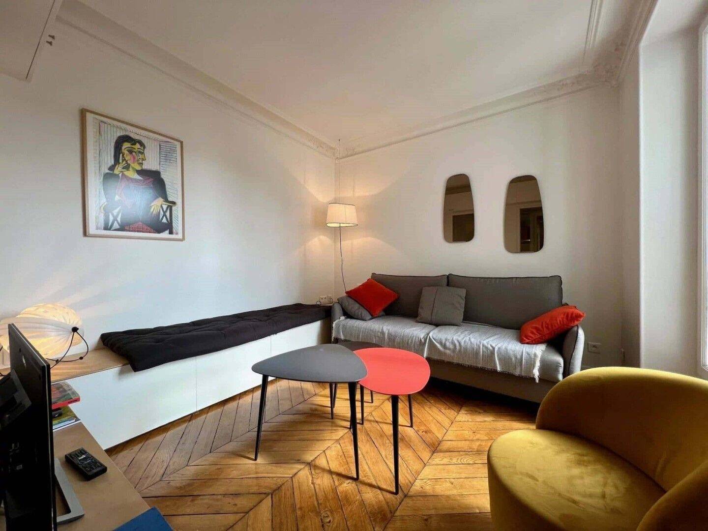Appartement 1 pièce 38 m² · à Paris 14ème Arrondissement · 38 m² · 2 015 €/mois