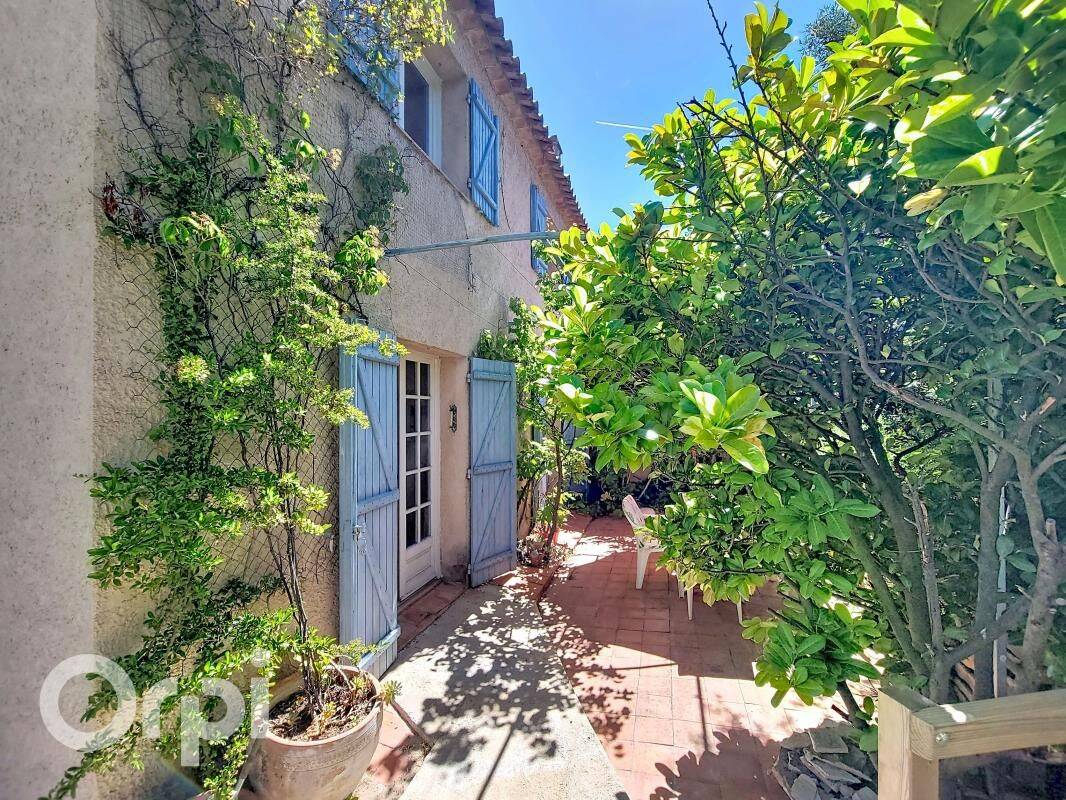 Maison 4 pièces 73 m² · à Le Beausset · 72,9 m² · 420 000 €