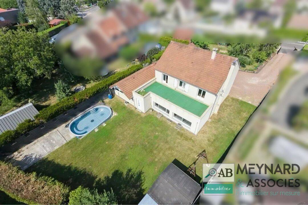 Maison 7 pièces 224 m² · à Faremoutiers · 224,4 m² · 429 000 €