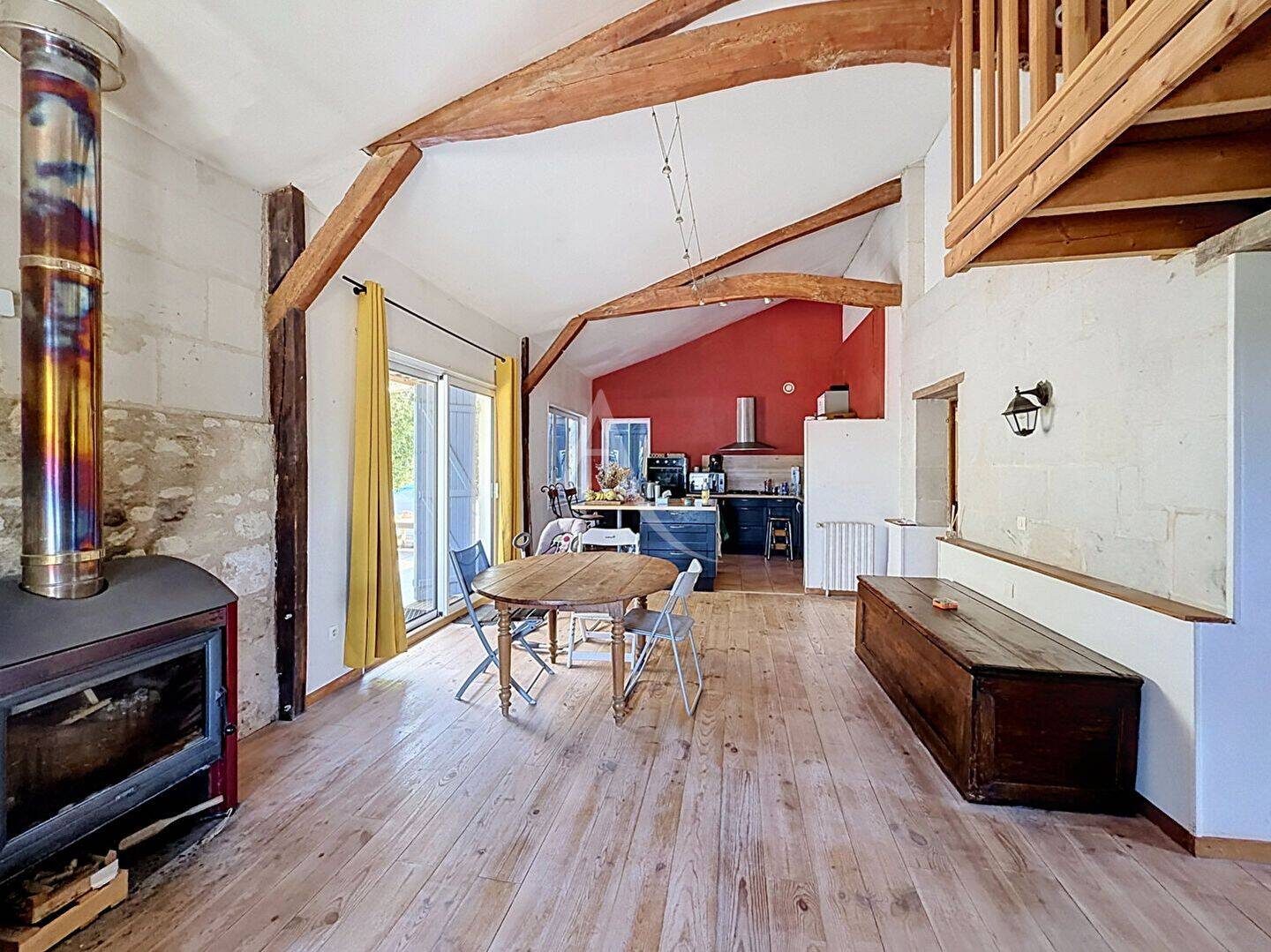 Maison 5 pièces 135 m² · à Beaufort-en-Anjou · 134,5 m² · 820 €