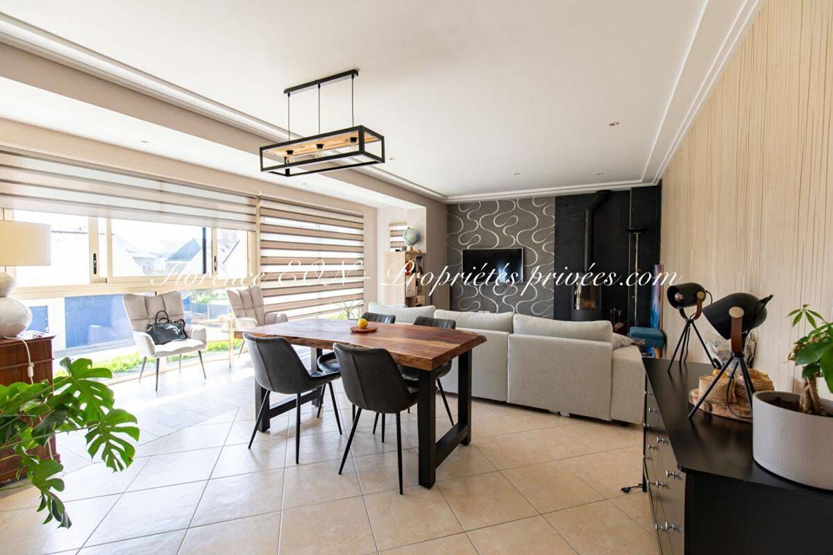 Maison 5 pièces 160 m² · à Saint-M'Hervé · 160 m² · 255 000 €