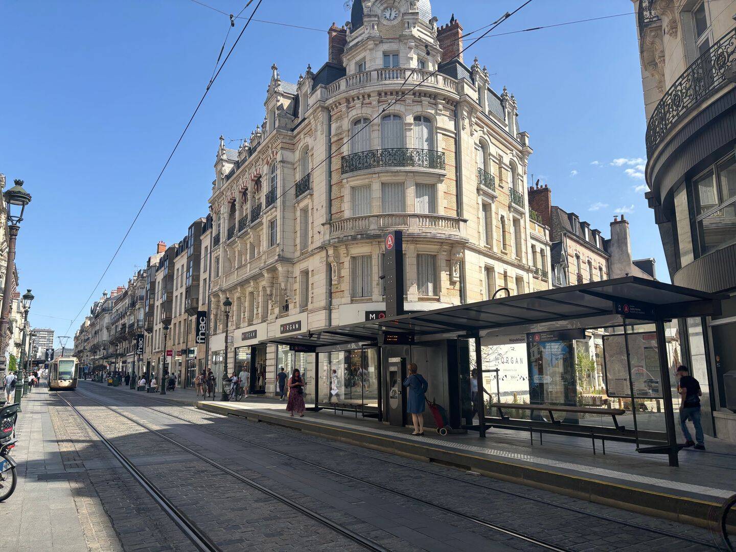 Appartement 1 pièce 16 m² · à Orléans · 16 m² · 498 €