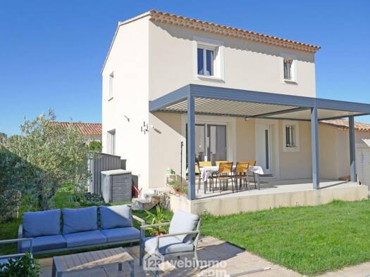 Villa à vendre - Première occupation 405 000 € 4 pièces 3 chambres 100 m² 400 m² de terrain Raphèle les Arles-La Jansonne Arles 13104