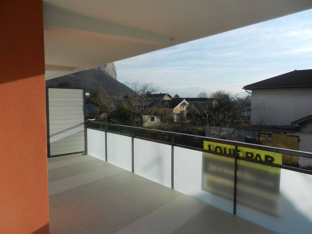 Appartement 3 pièces 61 m² · à Saint-Égrève · 61,2 m² · 920 €/mois
