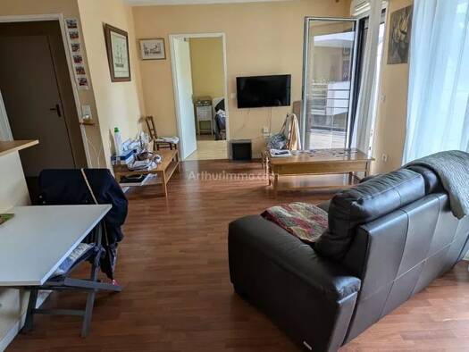 Appartement à louer 714 € 3 pièces 2 chambres 57 m² 1er étage Montgermont 35760