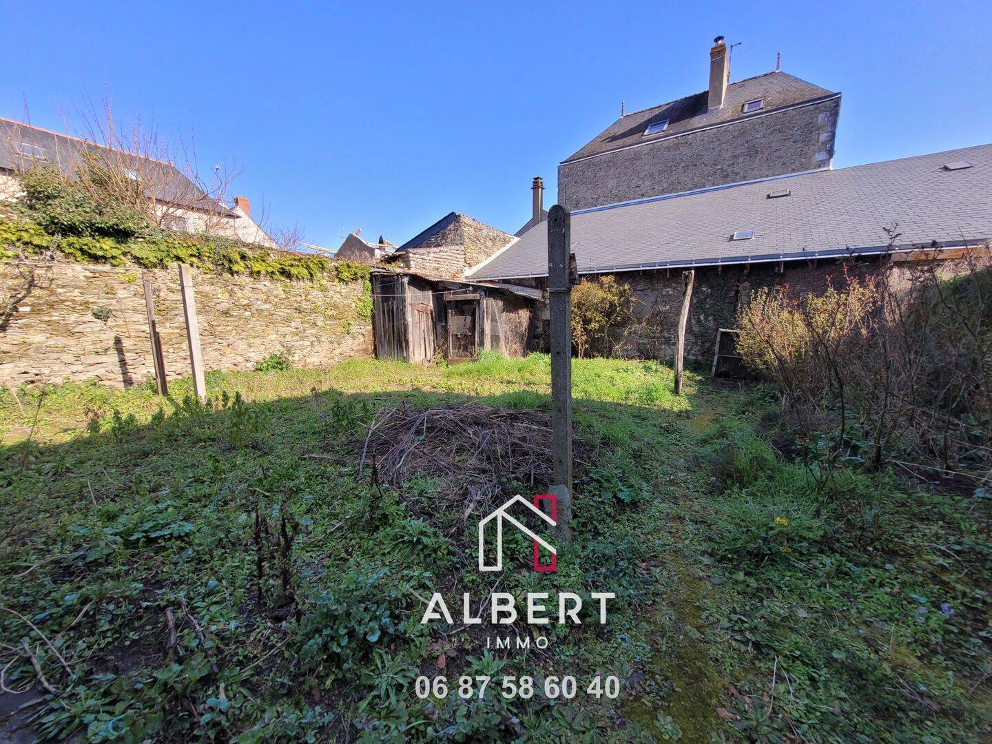 Maison 5 pièces 89 m² · à Savennières · 89 m² · 168 000 €