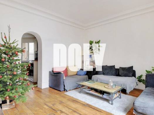 Appartement à vendre 599 000 € 4 pièces 2 chambres 71 m² Étage 1/6 Rosiers-Les Puces Saint-Ouen-sur-Seine 93400