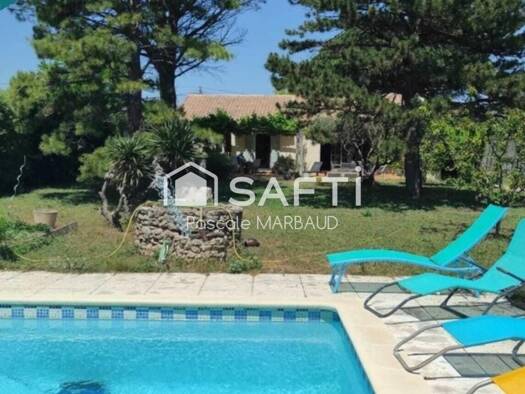 Maison de plain-pied à vendre 379 000 € 5 pièces 3 chambres 122 m² 1 956 m² de terrain Domazan 30390