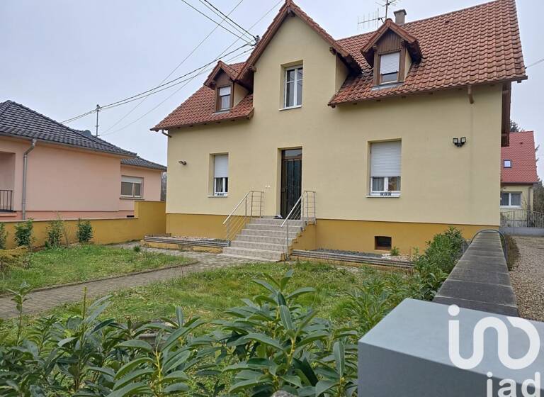 Maison à vendre 450 000 € 7 pièces 5<br/>chambres 167 m²<br/>superficie 409 m²<br/>terrain Est Souffelweyersheim 67460