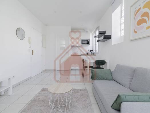 Appartement à vendre 185 000 € 1 pièce 25,6 m² Étage 1/3 Guipons Villejuif 94800