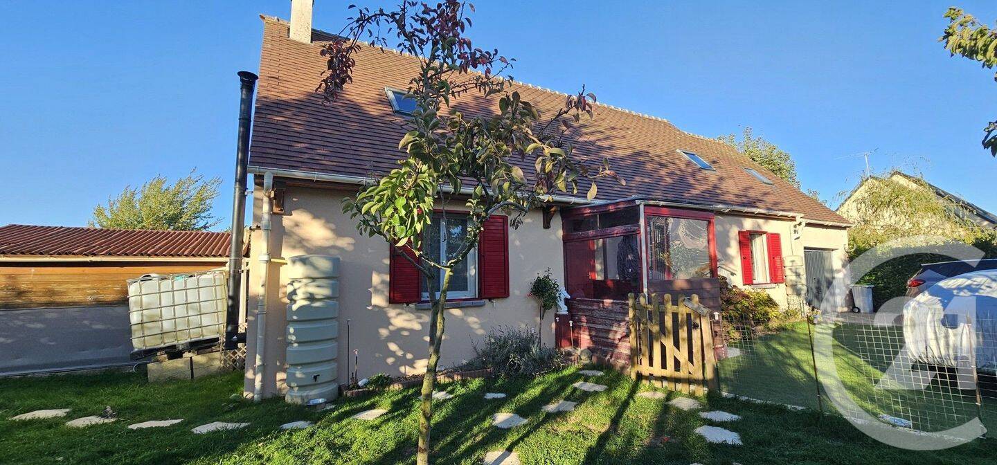 Maison 6 pièces 135 m² · à Trizay-lès-Bonneval · 134,6 m² · 191 000 €