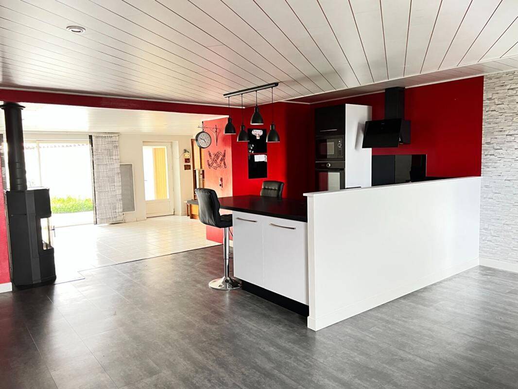 Maison 6 pièces 151 m² · à Sèvremont · 151 m² · 239 000 €