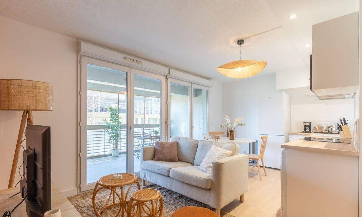 4 pièces 60 m² · à Bordeaux · 60 m² · 525 €