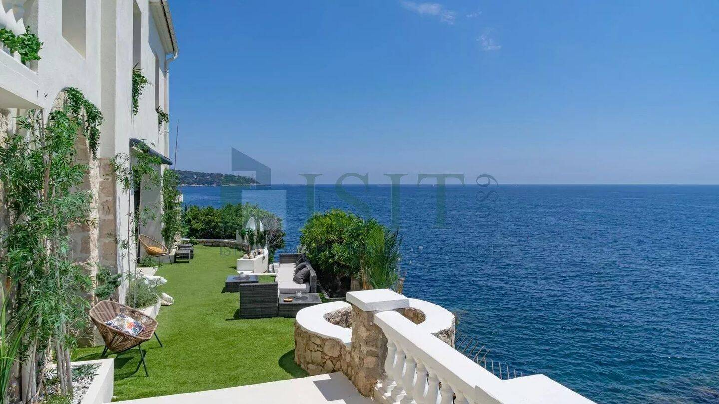 Maison 8 pièces 330 m² · à Nice · 330 m² · 6 780 000 €