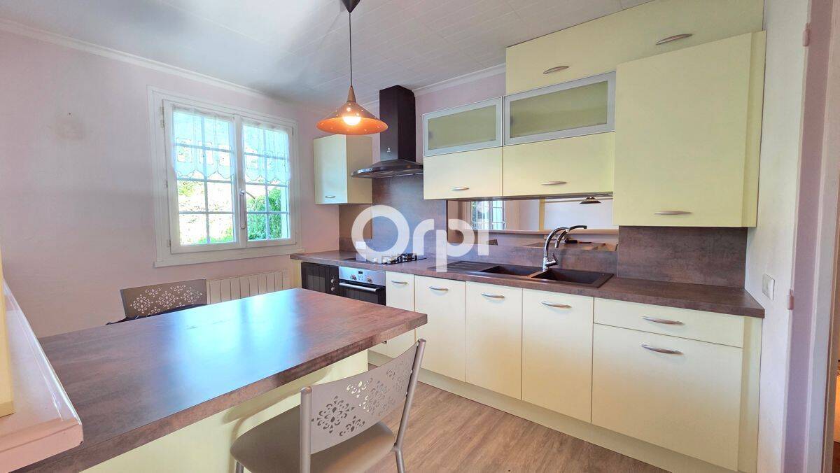 Maison 3 pièces 77 m² · à Meyzieu · 76,6 m² · 260 000 €