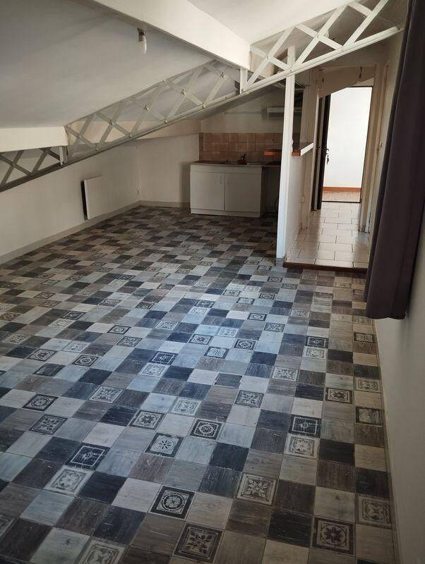 Appartement 2 pièces 42 m² · à Poitiers · 42 m² · 450 €