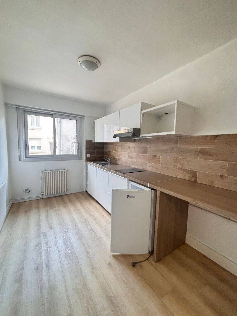 Appartement 1 pièce 36 m² · à Quimper · 35,9 m² · 480 €/mois