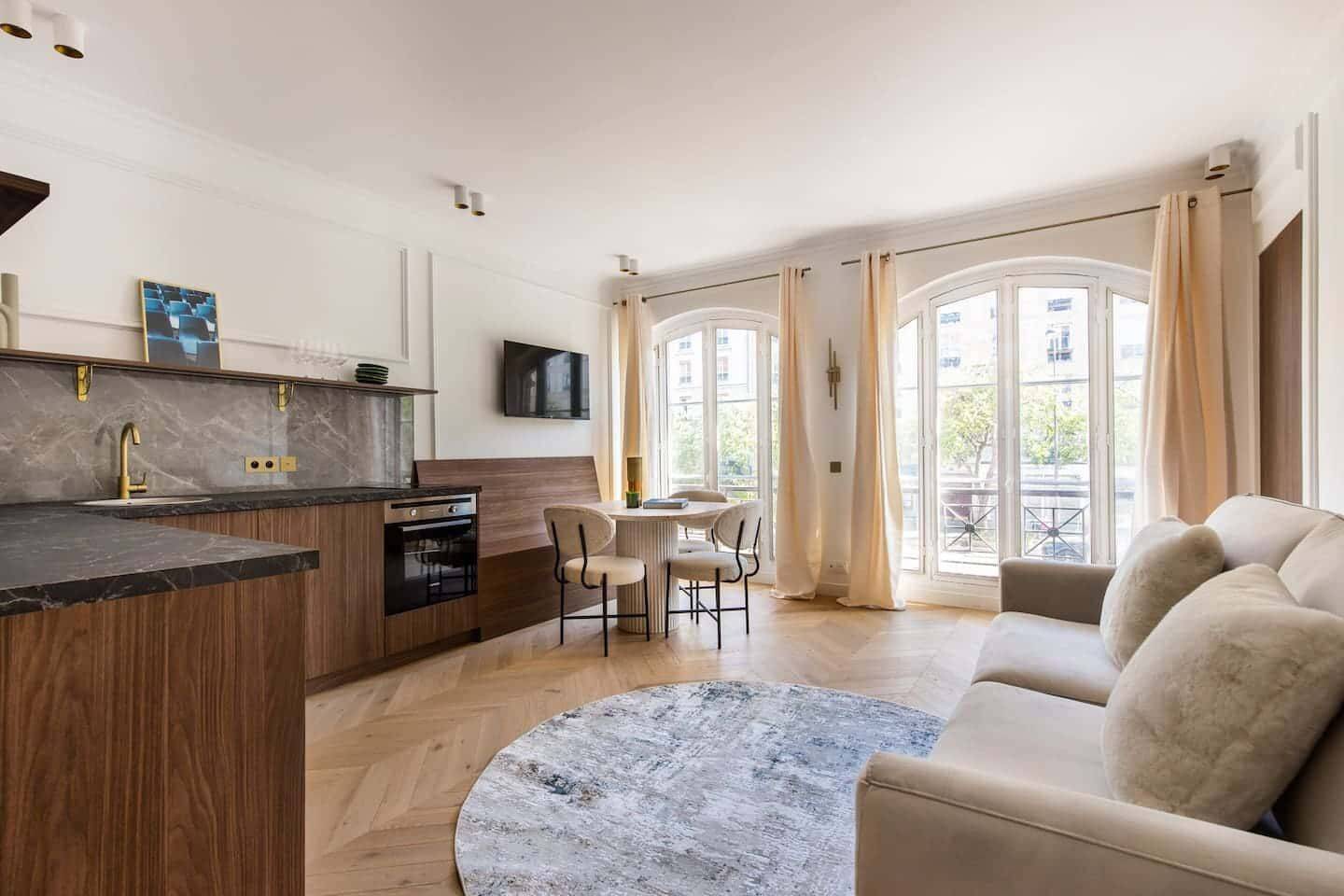 Appartement 2 pièces 66 m² · à Paris 11ème Arrondissement · 66 m² · 6 696 €/mois