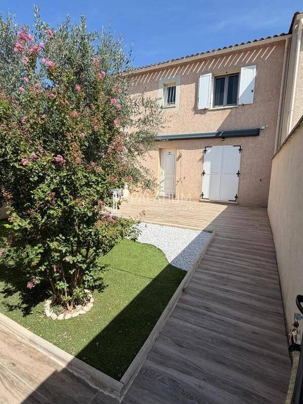 Maison 100 m² · à Salon-de-Provence · 100 m² · 1 835 €/mois