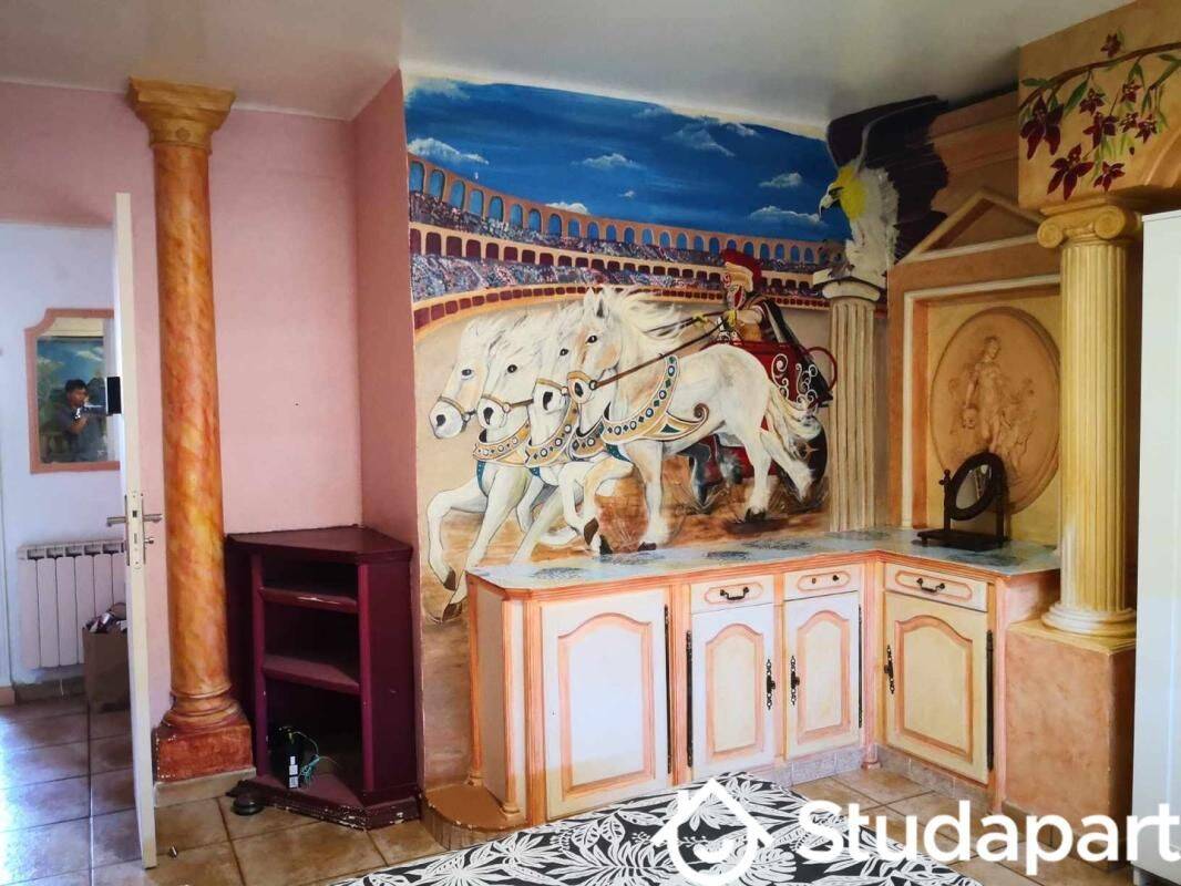 1 pièce 13 m² · à Toulon · 13 m² · 410 €/mois