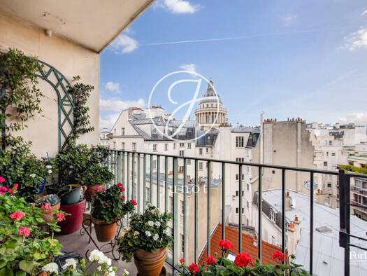 Appartement à vendre 1 400 000 € 4 pièces 2 chambres 99 m² Étage 6/7 Val de Grace Paris 5ème arrondissement 75005