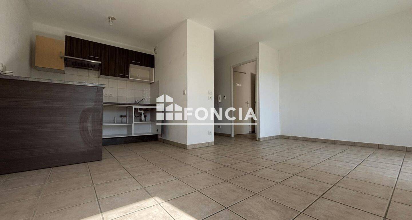 Appartement 2 pièces 42 m² · à La Rivière-Saint-Sauveur · 42 m² · 107 000 €