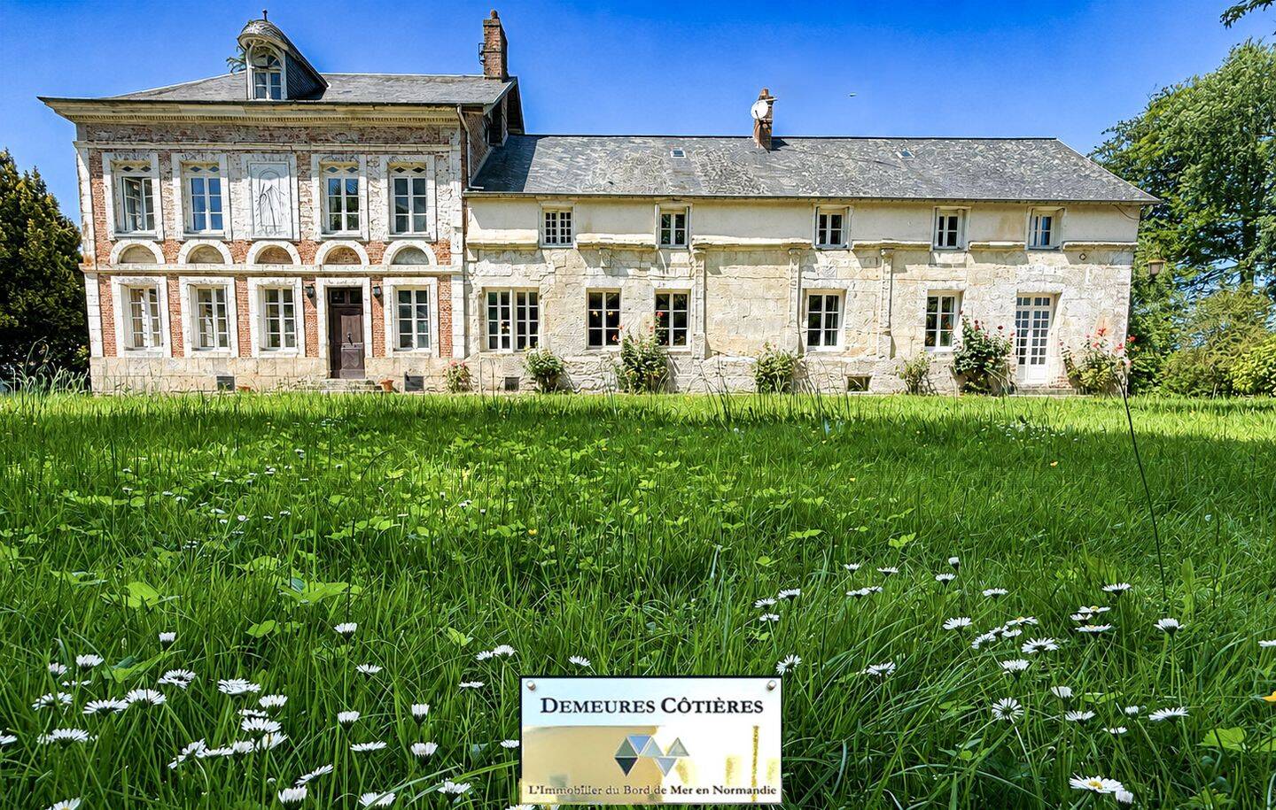 Maison 14 pièces 400 m² · à Yport · 400 m² · 695 000 €