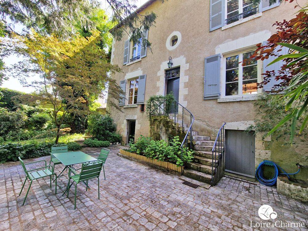 Maison 7 pièces 225 m² · à Blois · 225 m² · 695 000 €