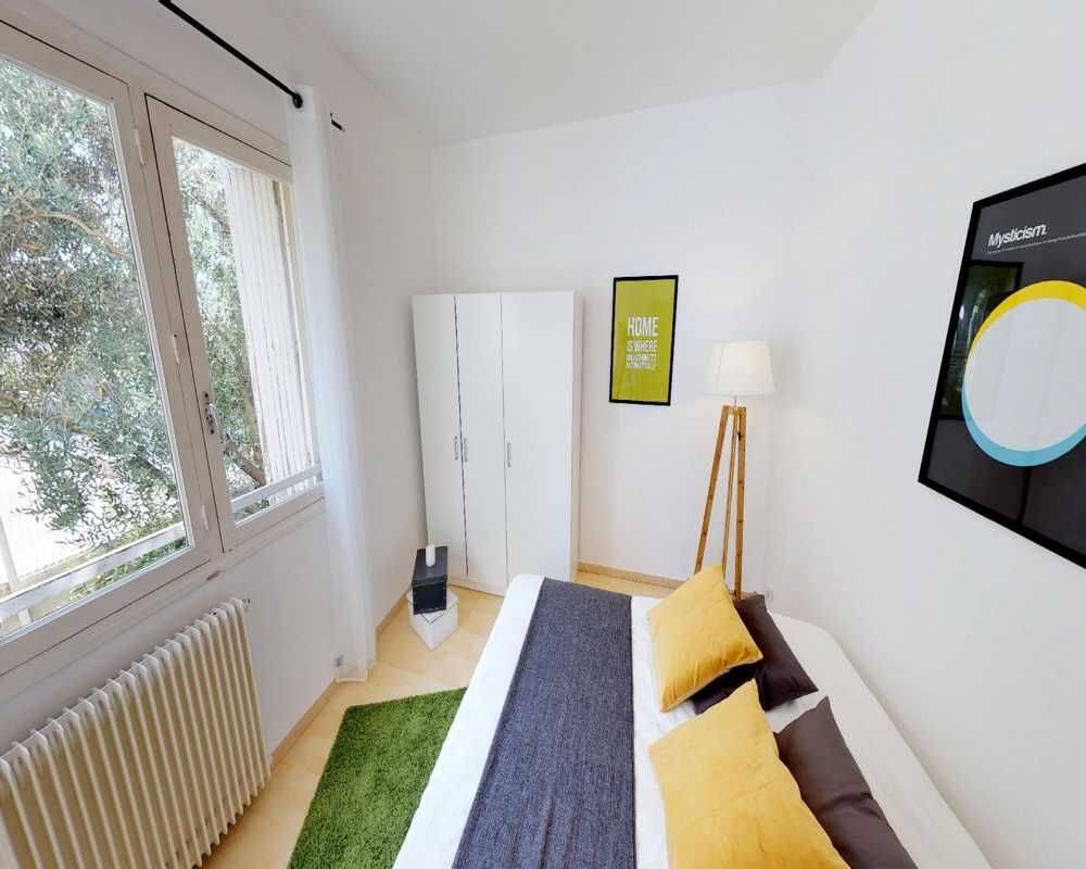 Appartement 5 pièces 120 m² · à Montpellier · 120 m² · 690 €