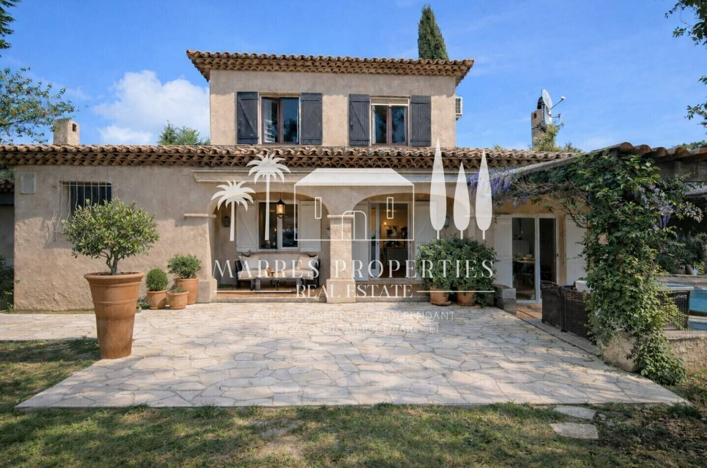 Maison 3 pièces 147 m² · à Gassin · 147 m² · 737 000 €