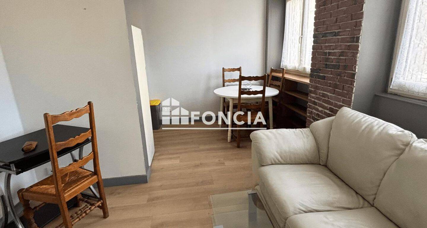 Appartement 1 pièce 30 m² · à Yzeron · 29,9 m² · 390 €