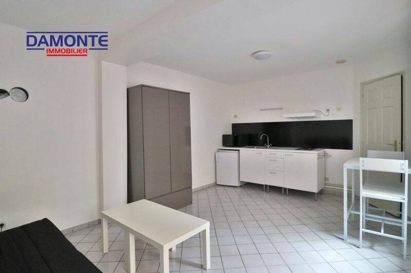 Appartement 1 pièce 24 m² · à Troyes · 24 m² · 386 €