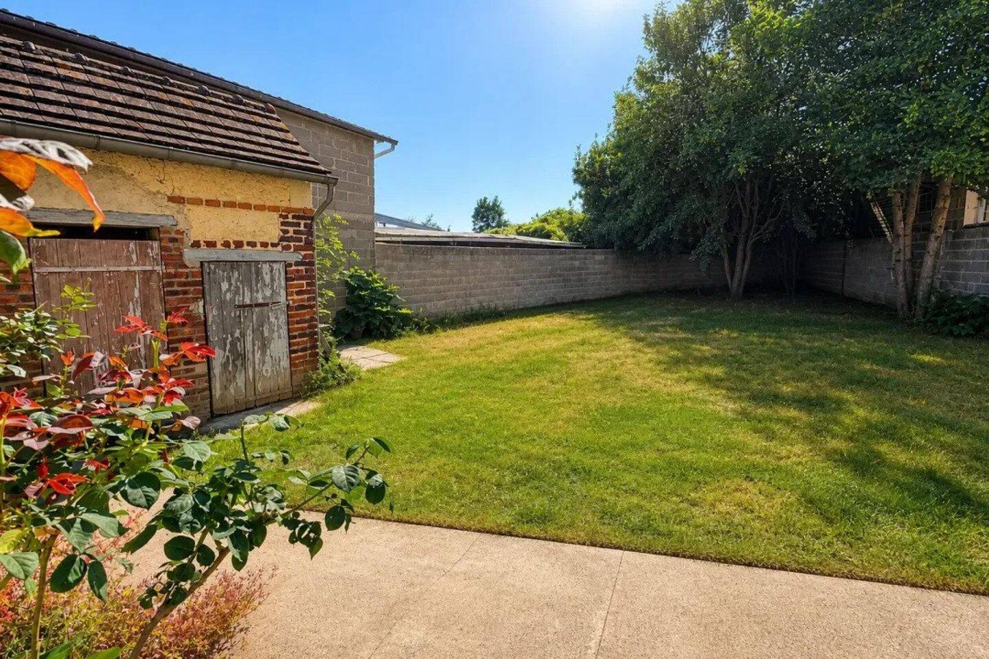 Maison 4 pièces 84 m² · à Beaumont-sur-Dême · 84 m² · 96 000 €