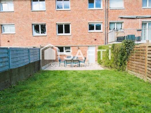 Maison de ville à vendre 195 000 € 4 pièces 3 chambres 80 m² 150 m² de terrain Route d'Houplines Armentières 59280