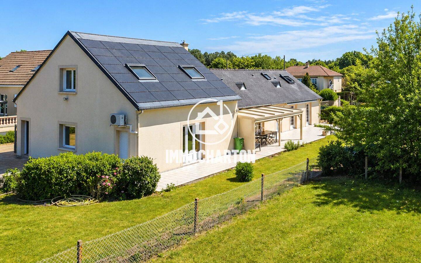 Maison 6 pièces 178 m² · à Yvré-l'Évêque · 177,6 m² · 299 900 €