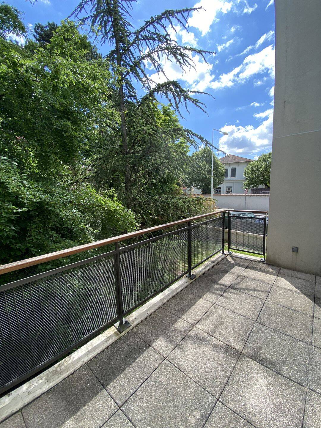 Appartement 5 pièces 109 m² · à Lyon 5ème Arrondissement · 108,6 m² · 440 000 €