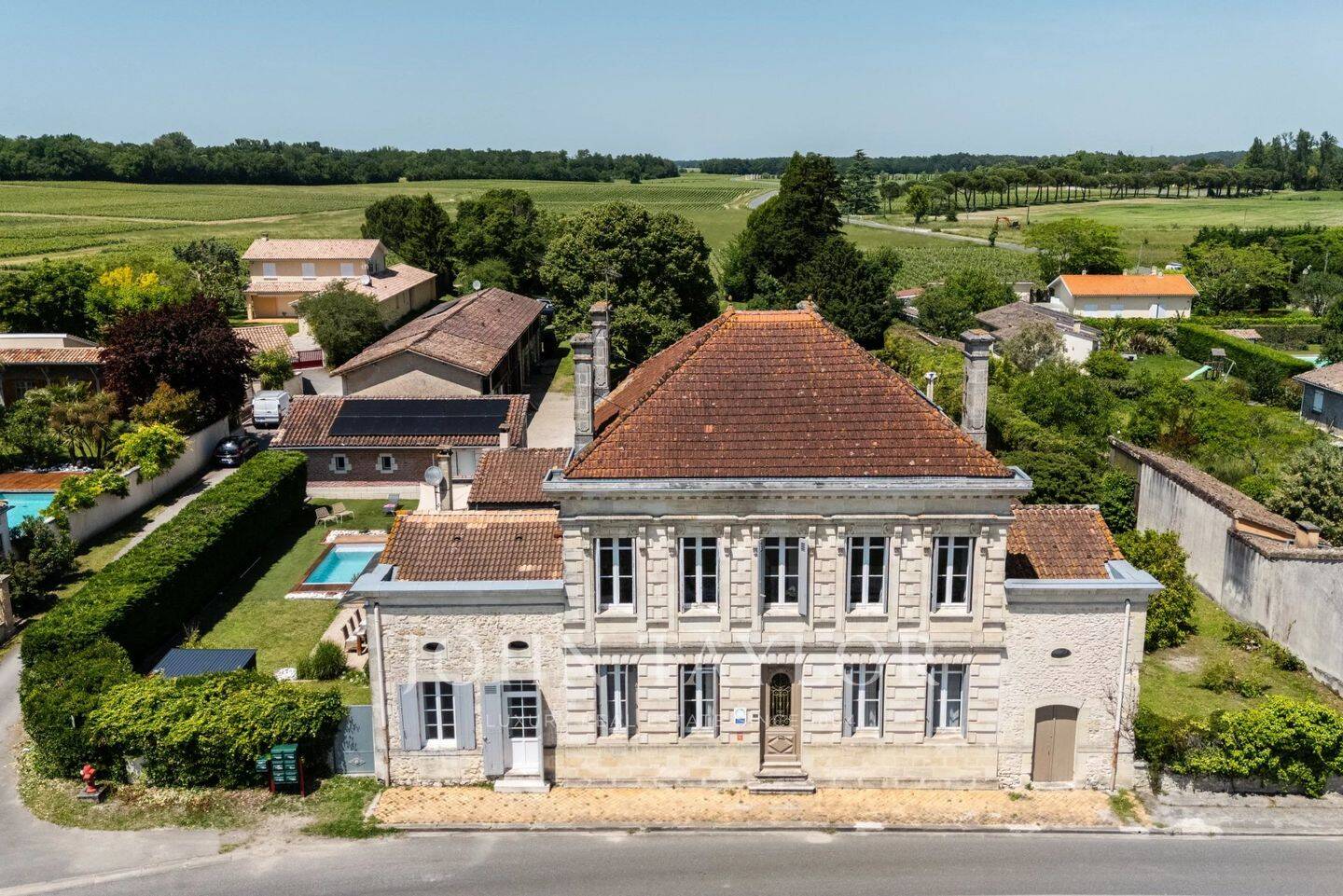 MÉDOC - MAISON DE MAÎTRE - GÎTE - TABLE D'HÔTES - JOHN TAYLOR — 1