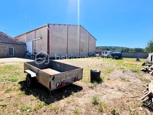 Parking à vendre 490 000 € 620 m² Port-la-Nouvelle 11210