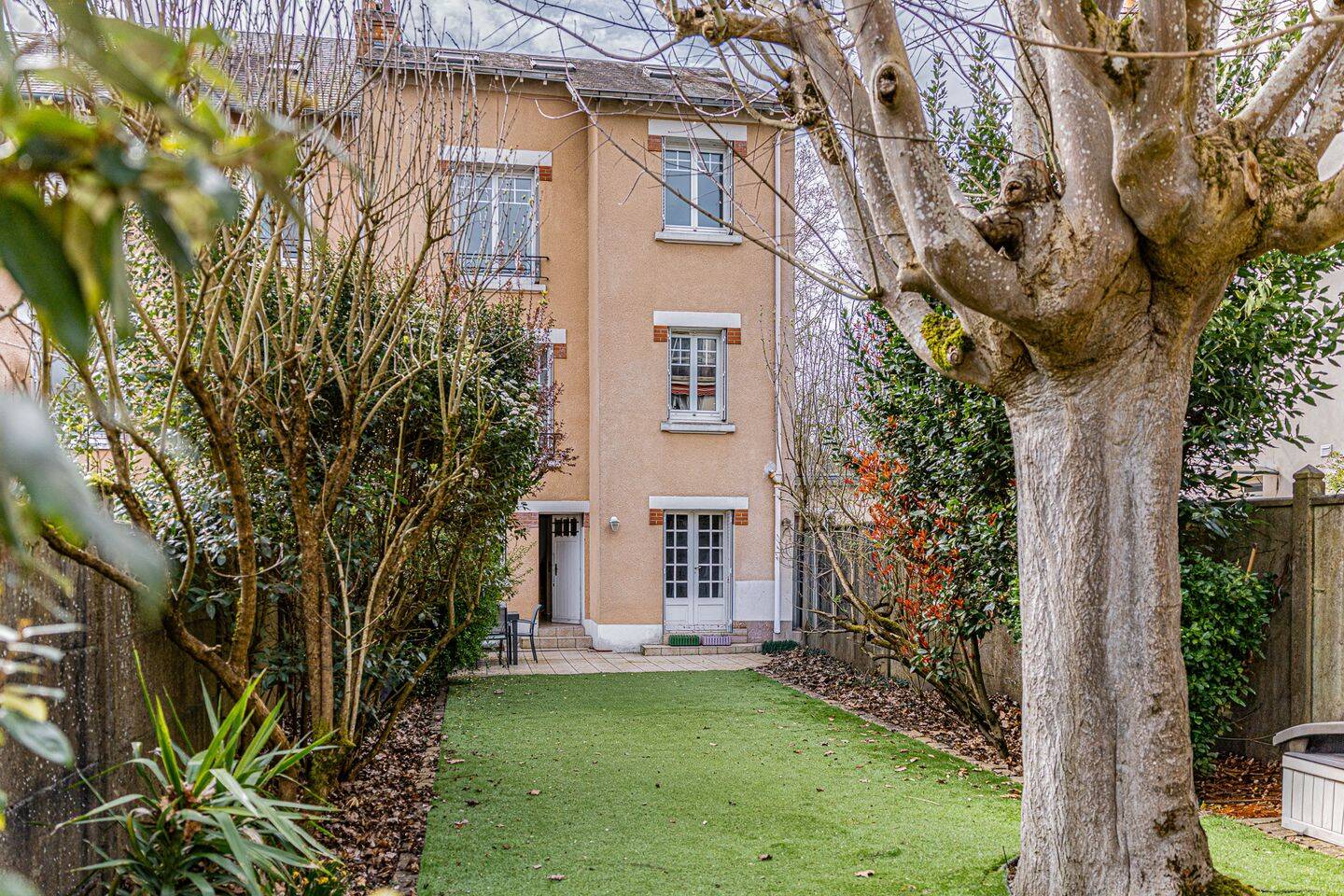 Maison 5 pièces 167 m² · à Orléans · 167 m² · 600 000 €