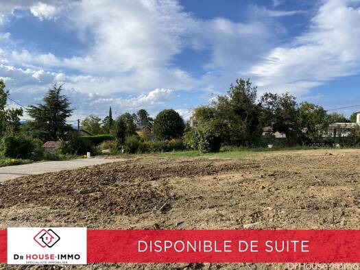Terrain constructible viabilisé à vendre 145 000 € 667 m² de terrain Fareins 01480