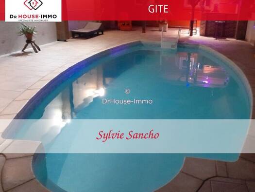 Maison à vendre 455 800 € 8 pièces 6 chambres 333 m² 3 000 m² de terrain Niherne 36250