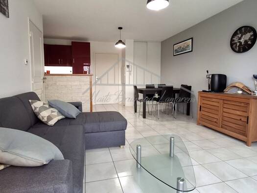 Appartement à vendre 224 700 € 2 pièces 1 chambre 43,5 m² RDC/2 Ustaritz 64480