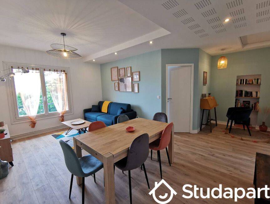 1 pièce 9 m² · à Bouguenais · 9 m² · 490 €
