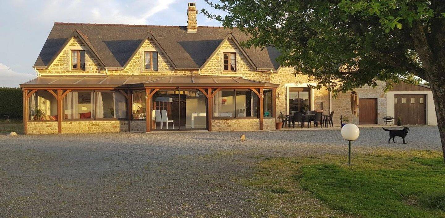 Maison 8 pièces 173 m² · à Bourguenolles · 173 m² · 239 500 €